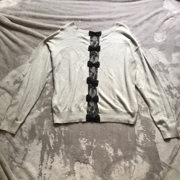 NWOT Lauren Conrad Lace Bow Sweater - Picture 2 of 6